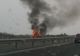 O maşină a luat foc pe A2, pe sensul spre Constanţa - UPDATE