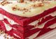 Cel mai delicios tort pentru Ziua Îndrăgostiţilor: „Red Velvet“, cu cremă de brânză