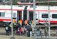 Tren cu 160 de pasageri, deraiat în Elveția! Mai multe persoane rănite