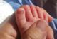 De ce trebuie să priveşti atent piciorul bebeluşului. Medicii NU îţi spun asta
