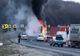 Accident grav: un autobuz cu 17 pasageri a luat foc pe DN 19, în judeţul Bihor