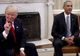 Obama îi face zile grele lui Donald Trump