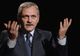 Dragnea îşi ia salariul pe card: "Mi-e frică să plec cu sacoşa de bani! Şi dacă îmi dă monede?!"
