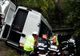Microbuz plin cu copii, implicat într-un accident rutier