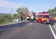 Accident în lanţ, pe DN 17. Un microbuz s-a răsturnat pe câmp