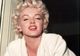Marilyn Monroe stârnește controverse: statuia ei stă lângă biserică într-o poziție vulgară