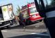 Accident cumplit cu șapte mașini implicate. Două persoane au fost rănite 