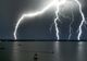 Misterul de pe cer: cum se formează fulgerele și ce importanță au avut în trecut