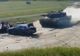 VIDEO spectaculos. Ce se întâmplă la impactul nimicitor dintre un tanc și o mașină