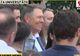 10 august, confiscat de politicieni! Iohannis strânge semnături în Piața Universității VIDEO