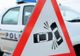 Mașină de poliție izbită în plin de un autoturism intrat pe constrasens