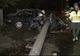 Autoturism încolăcit în jurul unui stâlp. Mașina a luat foc după impact