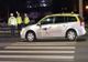 Fată de 14 ani, lovită pe trecerea de pietoni de un taxi