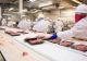 Belgia: Aproape 70 de cazuri de Covid-19 la o fabrică de procesare a cărnii