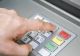 O nouă metodă de înșelătorie la bancomat șochează. Cum ți se golește cardul fără să știi