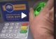 VIDEO Cum îți poate fi clonat cardul la bancomat și ce poți face că să te ferești