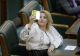 Diana Șoșoacă l-a enervat pe Nicolae Ciucă. Premierul interimar le cere instituțiilor statului să verifice adeverința pe care o are senatorul AUR