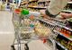 Scumpiri în lanț: Prețuri DUBLE la alimente, diferențe URIAȘE la raft – Cât vom plăti pentru coșul minim