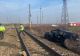 Accident CUMPLIT în Vrancea după ce o mașină a fost lovită de tren - Un bărbat a murit, iar fiica sa, de 10 ani, a fost rănită grav 