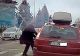 VIDEO - Altercație în trafic - Doi șoferi s-au luat la bătaie, în Râmnicu Vâlcea