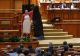 Șoșoacă, un nou SCANDAL în Parlament: A adus un sac pentru CADAVRE în plen - „Pe mâinile dumneavoastră și al întregului guvern stă sânge”