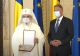 Klaus Iohannis l-a decorat pe Patriarhul Daniel: BOR este un important partener al statului pentru consolidarea societății noastre democratice