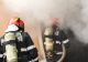 Mai mulţi locatari, evacuaţi dintr-un bloc în urma unui incendiu izbucnit într-un apartament din Alba Iulia