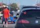Incident în trafic: Un șofer a sărit la bătaie în trafic cu un ciocan