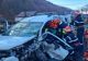 FOTO | Coliziune intre două mașini la Izvoru Muntelui! Șoferița a rămas încarcerată în autovehicul 