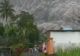 VIDEO Imagini dramatice cu localnici care fug din calea norului uriaș de cenușă după erupția vulcanului Semeru, Indonezia