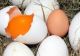 Așa îți dai seama că ouăle cumpărate sunt de la o găină bolnavă