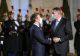 Klaus Iohannis l-a felicitat pe Emmanuel Macron pentru realegerea în funcție: „Mă bucur să lucrăm în continuare împreună”