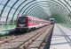 Traficul feroviar între Gara de Nord și aeroportul Otopeni, SUSPENDAT - O persoană a fost lovită de un tren