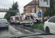 O ambulanță care transporta un pacient în stare gravă, proiectată într-un panou publicitar, la Arad. Personajul medical a fost rănit