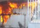 Incendiu violent la o școală din Hunedoara - Peste 400 de elevi și profesori au ieșit rapid din clădire - FOTO