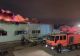 Incendiu devastator în Ploiești, la o hală industrială. Pompierii s-au luptat ore bune cu focul - FOTO/VIDEO