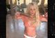 Britney Spears -  „dansând” cu cutițele. Un nou videoclip controversat al vedetei americane VIDEO
