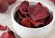Chipsurile din sfeclă rosie, gustarea delicioasă și sănătoasă, numai bune de ronțăit