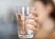 Cum te poți „păcăli” ca să bei mai multă apă dacă nu-ți place gustul ei - 2 trucuri te ajută să rămâi hidratat în fiecare zi