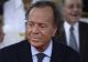 Julio Iglesias, reținut pe un aeroport. Vameșilor nu le-a venit să creadă când i-au deschis valizele