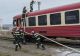 Incendiu la un tren care circula pe ruta Iaşi-Hârlău. Pasagerii s-au autoevacuat: intervenție de amploare a pompierilor