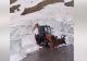 Zăpada de pe Transfăgărășan, mai mare decât echipamentele cu care intervin drumarii! Cât măsoară stratul de zăpadă