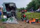 Autocar cu 57 de persoane, implicat într-un grav accident de circulație pe DN1. Trei persoane, transportate la spital