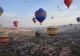 Un balon cu aer cald plin cu turiști s-a prăbușit între stâncile din Cappadocia. Incidentul a fost filmat - IMAGINI