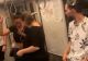 Scene de violență rară într-un metrou din București. Un bărbat își pedepsea soția de față cu ceilalți călători: „Ce, nu mai am voie să îmi bat nevasta?”