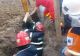 Accident de muncă grav în județul Buzău. 4 muncitori au fost îngropați sub pământ