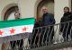 O nouă eră pentru Siria: Steagul opoziției a fost arborat pe ambasada din Rusia