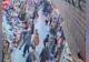 Bătrân de 74 de ani, doborât la pământ de un vânzător din Obor. Victima este în comă, agresorul a fost arestat