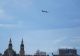 Un avion survolează timp de 6 ore cerul Sibiului. Ce manevre speciale face aeronava? - FOTO