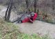Incident grav în județul Hunedoara. O mașină s-a răsturnat în râul Cerna. Care este starea șoferului 